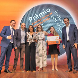 Conquistamos o Prêmio Antônio Carlos de Almeida Braga de Inovação em Seguros, realizado pela CNseg - Confederação Nacional das Seguradoras!